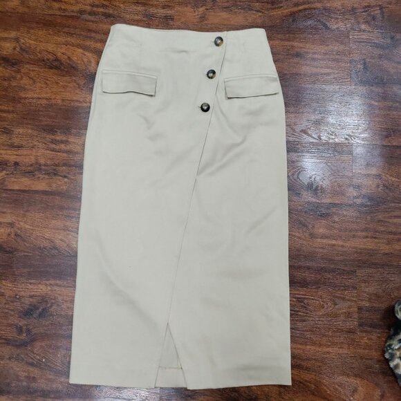 Ann Taylor Prairie Equestrian Modesty Button-Front Wrap Pencil Skirt, Tan Size 6 - Picture 5 of 13